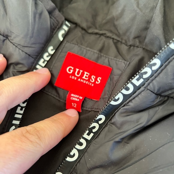GUESS Black Puffer Jacket - Picture 2 of 8